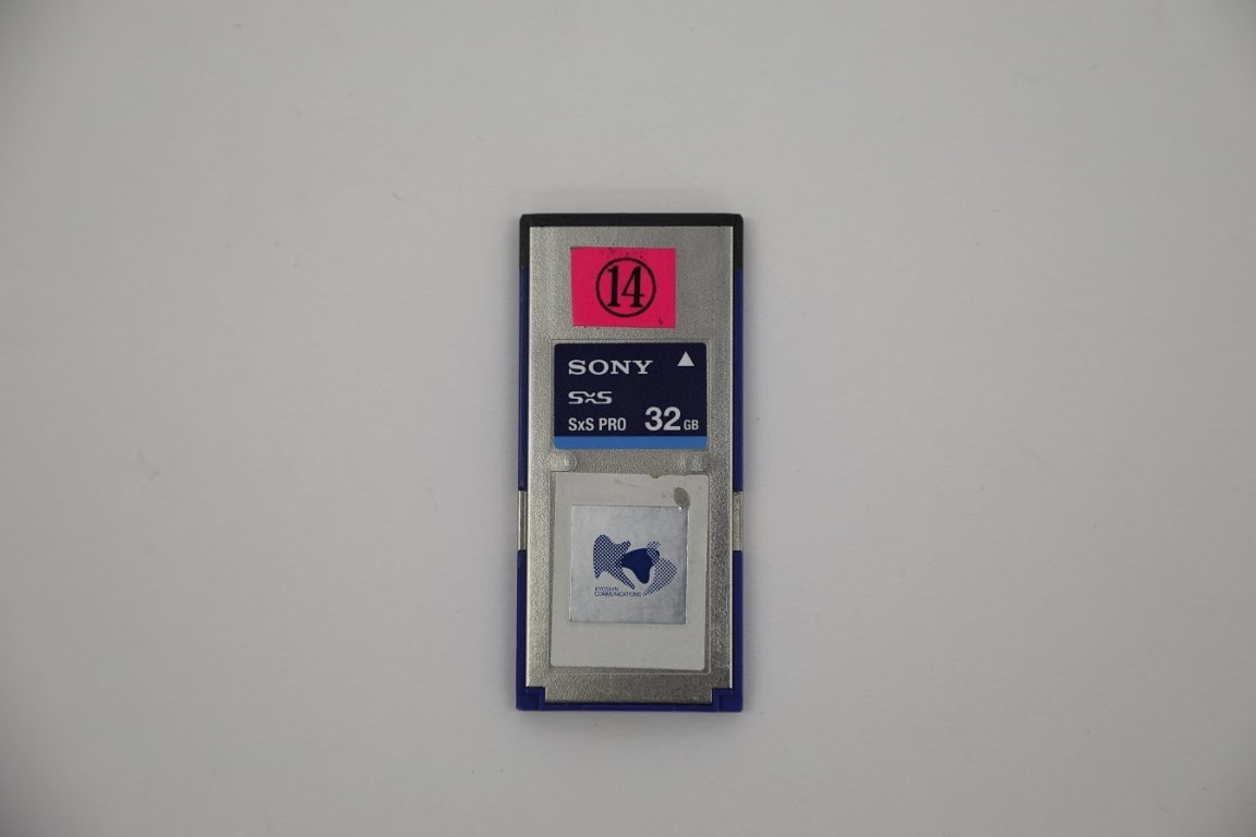 SxSPROメモリーカード 32GB