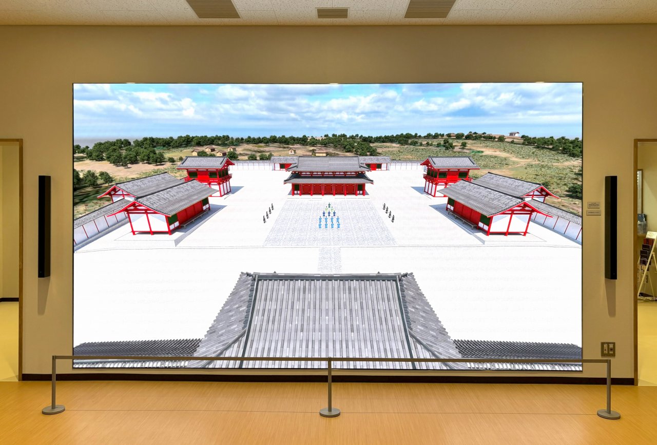 宮城県多賀城市様　創建1300年の多賀城を紹介する「多賀城跡ガイダンス施設」に「Crystal LED」を導入